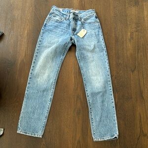 Levi’s middy straight Jean